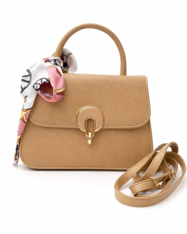 Aleen Elegant Charm